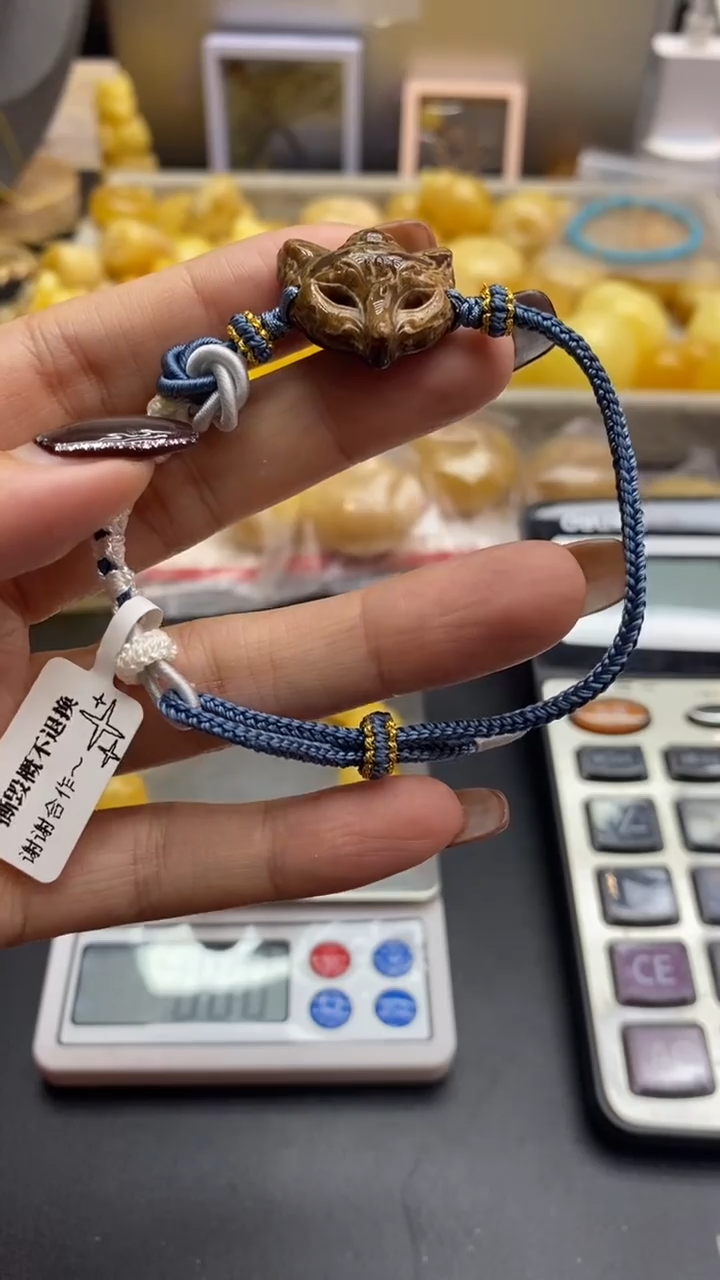 琥珀未镶嵌珠宝奇石2930