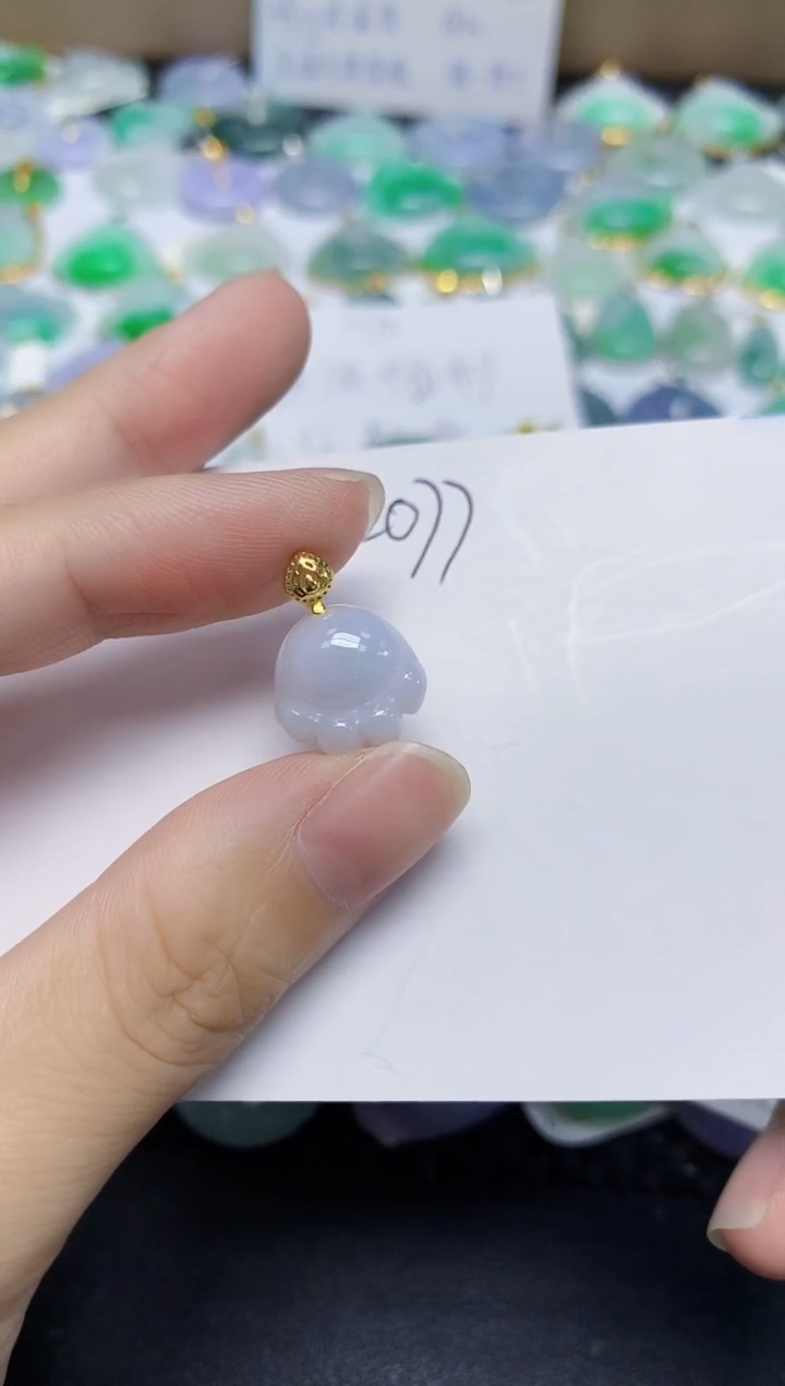 翡翠未镶嵌颈饰天然缅甸翡翠A货