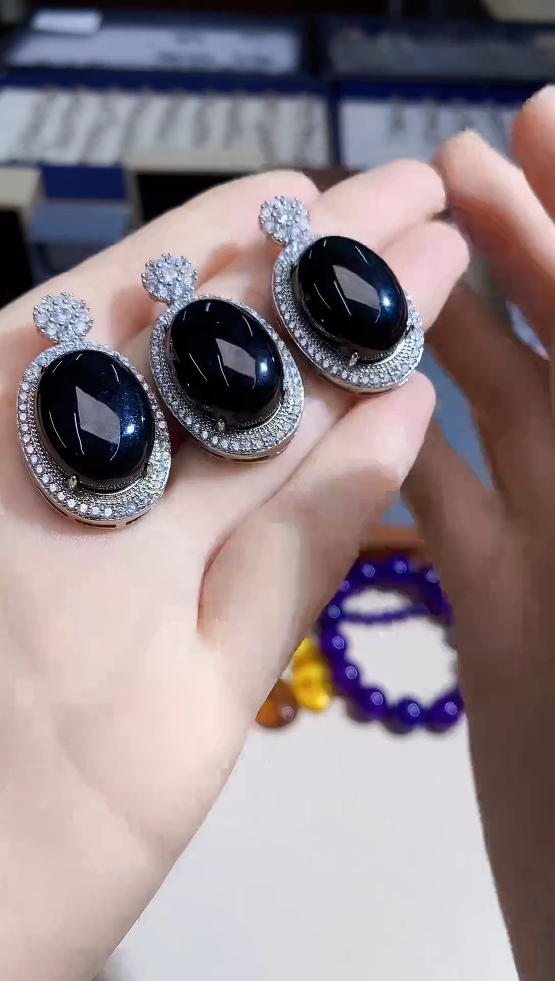 【闪购商品】翡翠吊坠(不含链)未镶嵌多样性 发其一  【77】