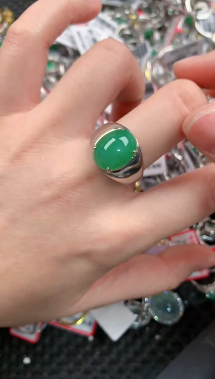 银S925镶嵌戒指翡翠777      4