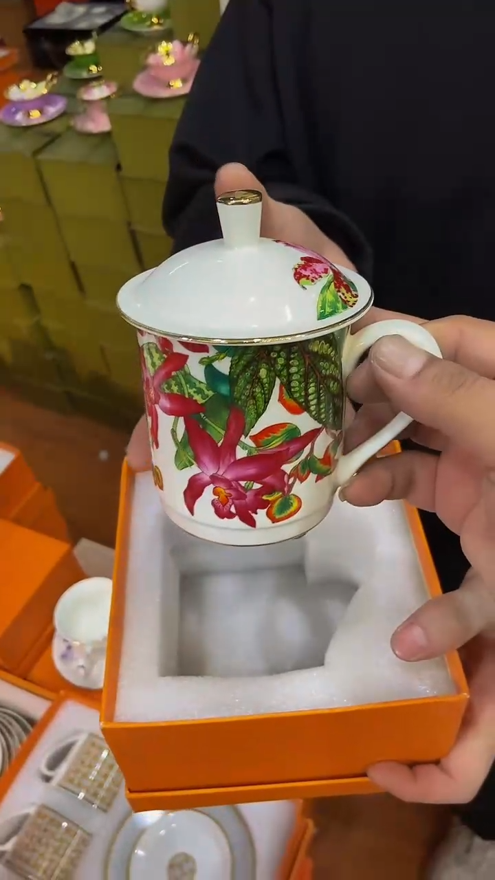 【闪购商品】鸿辉家品牌瓷器，京东包邮！
