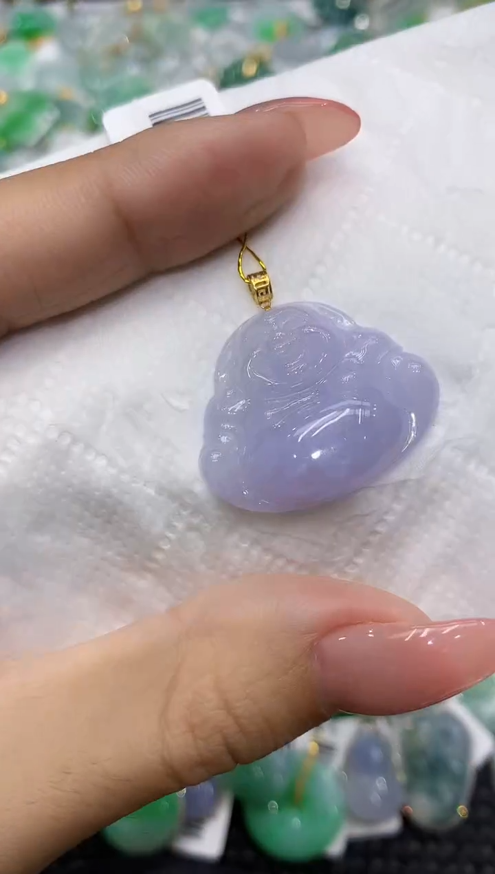 颈饰18K金镶嵌翡翠111111111111