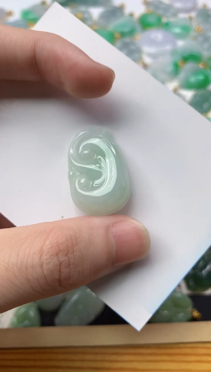 【闪购商品】翡翠颈饰未镶嵌2..........