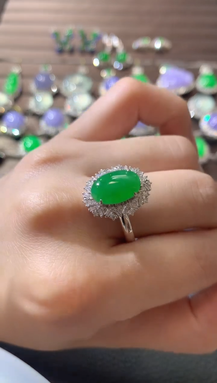 【闪购商品】翡翠戒指18K金镶嵌A69翡翠