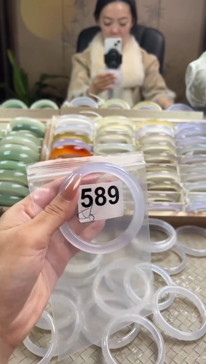 手镯玛瑙/玉髓未镶嵌589