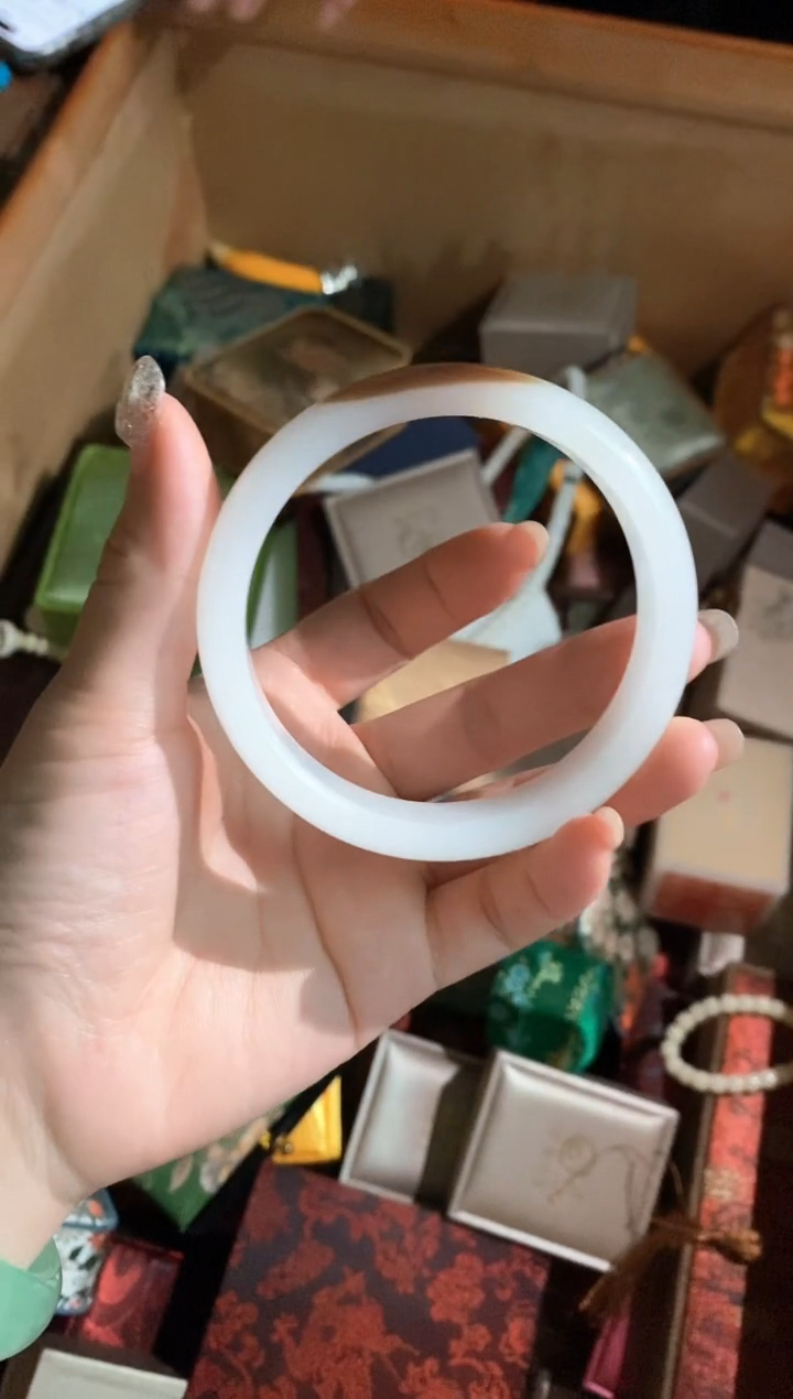 和田玉（糖玉）手镯未镶嵌永玉阁精品专属摆件