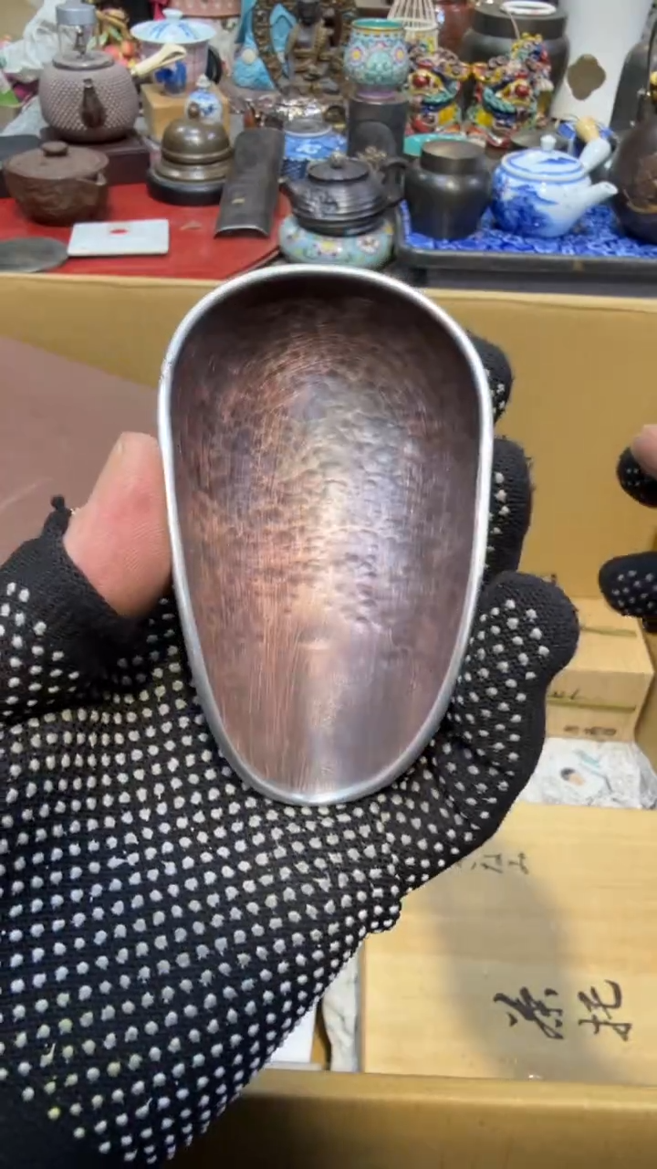 金属中古艺术工艺美术品