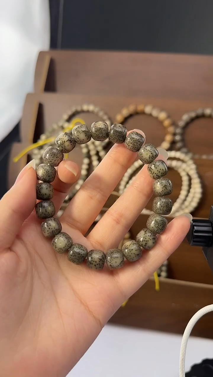 手串星月菩提冰绿1003