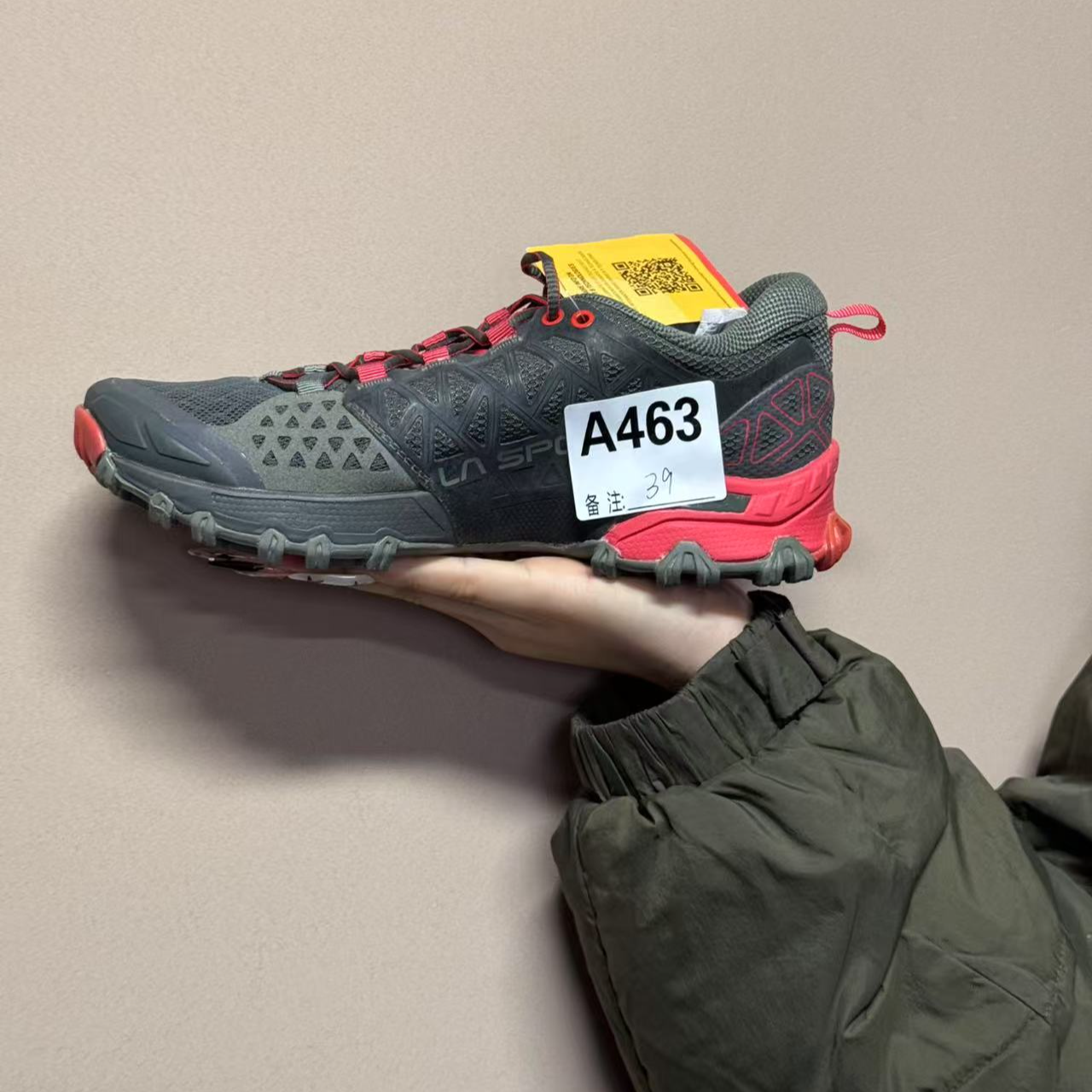 男女户外休闲鞋a463
