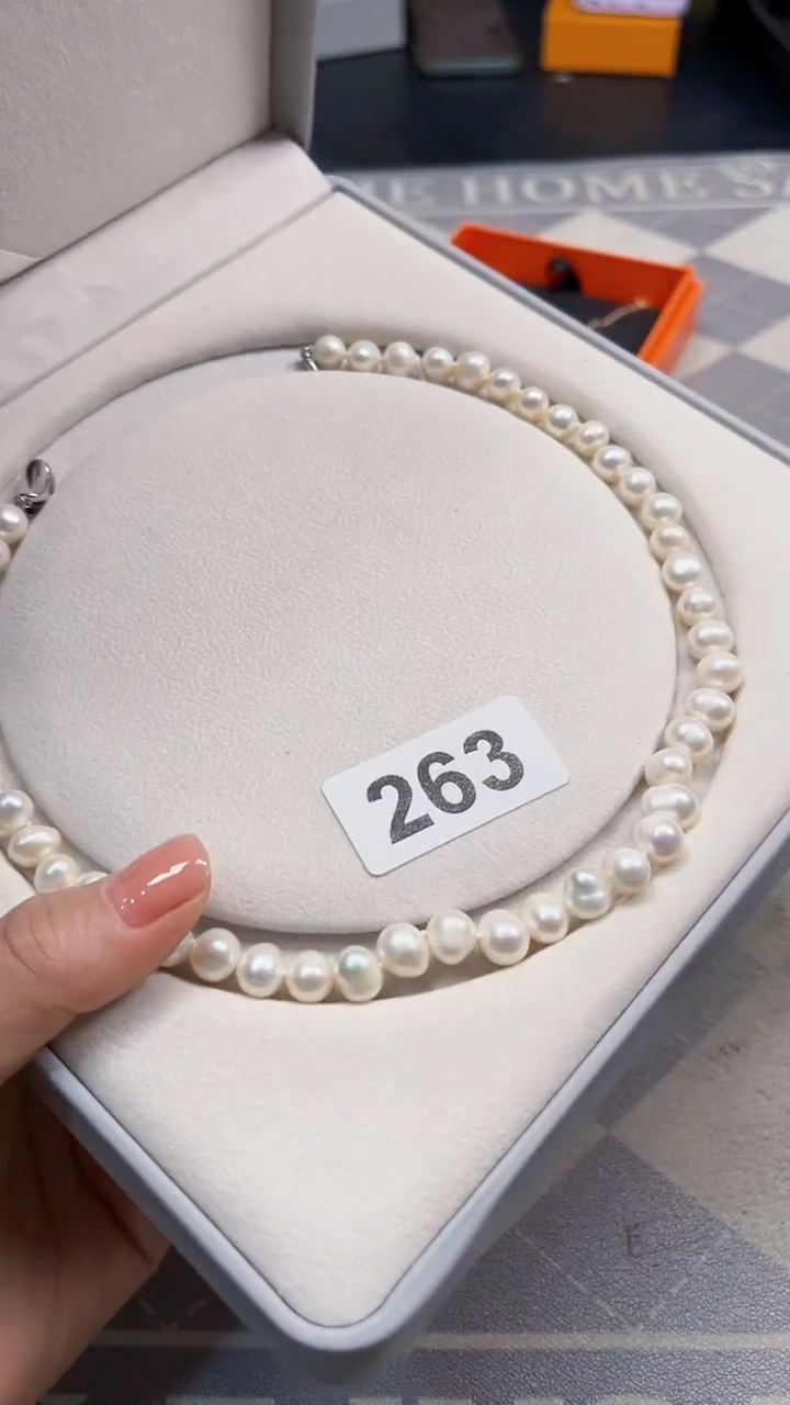 非金属无如图所示时尚饰品