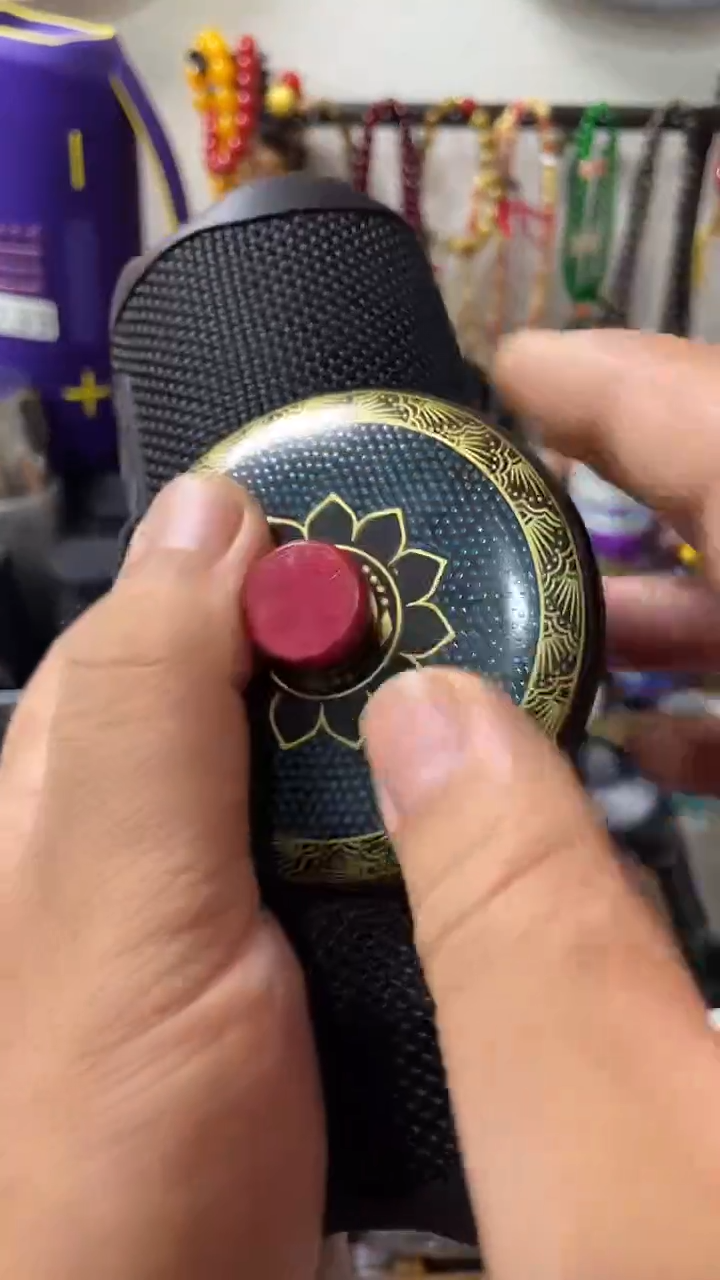 瓷片闪购商品 如图所示