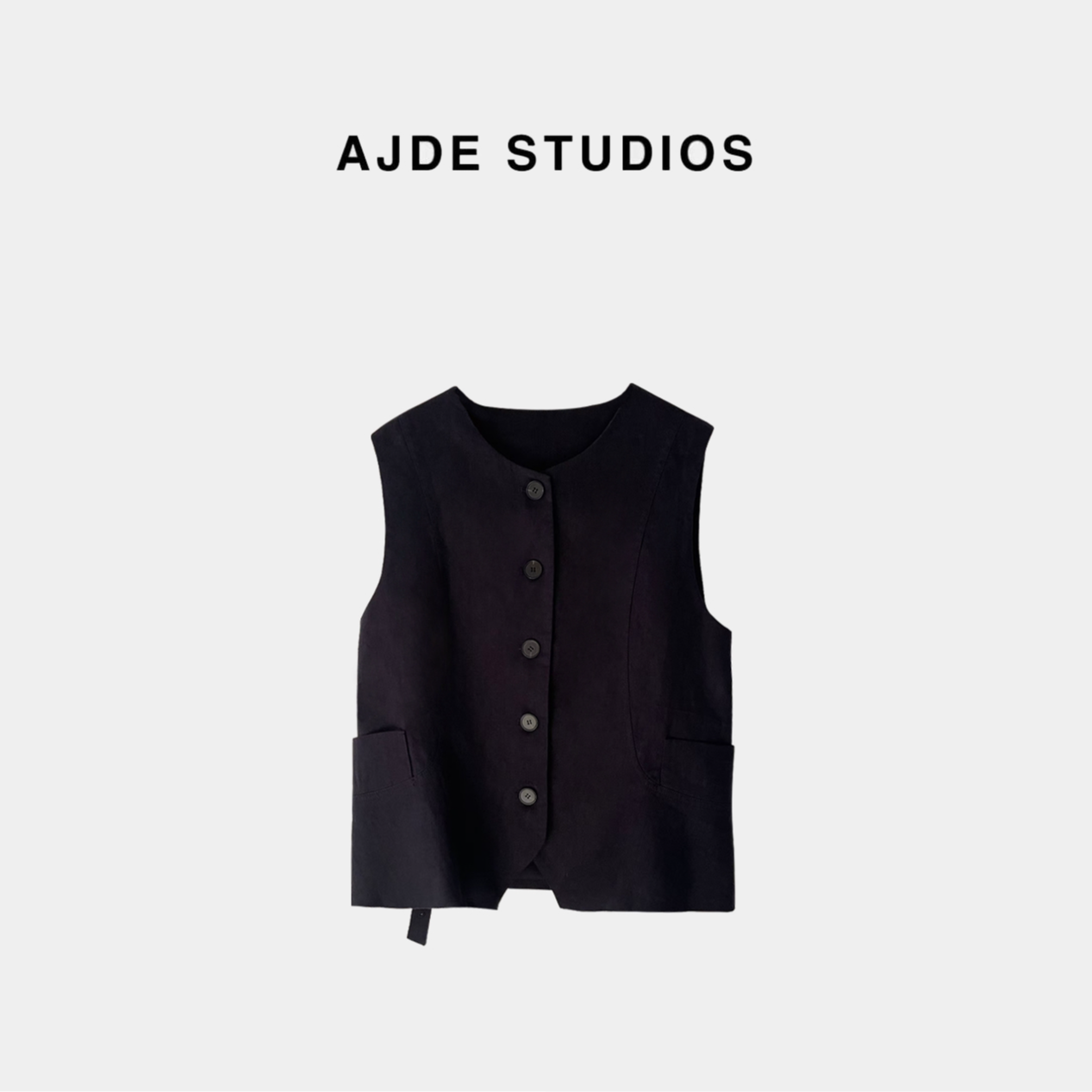 AJDE｜老钱亚麻马甲 01