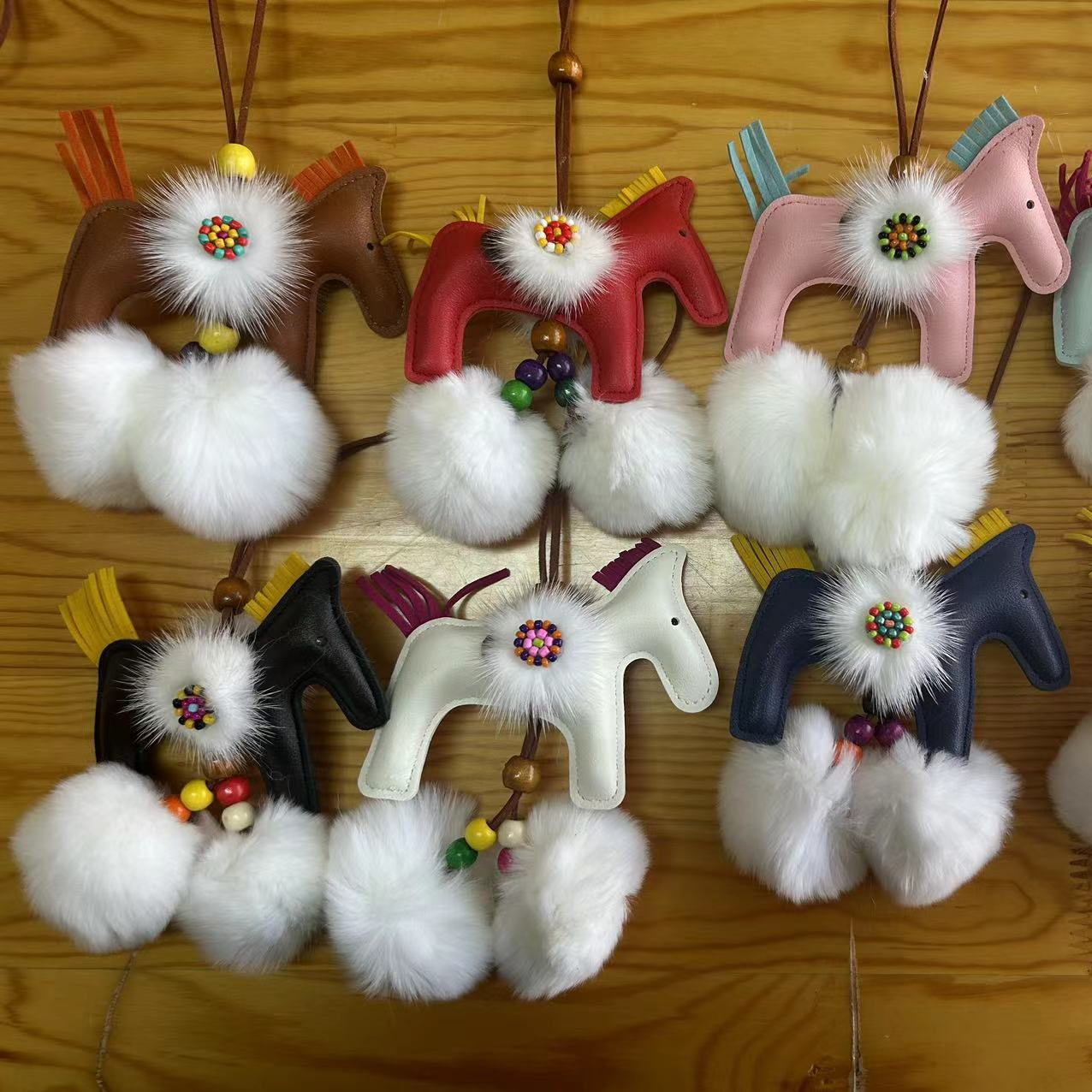 太阳咕噜太阳花小马 创意手工工艺品 鄂温克族手工艺车挂包挂