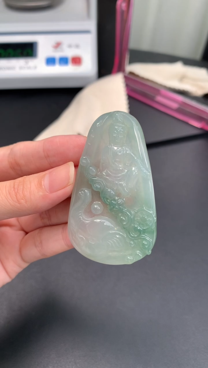 未镶嵌定制翡翠48小时鉴赏期 退货不扣服务费