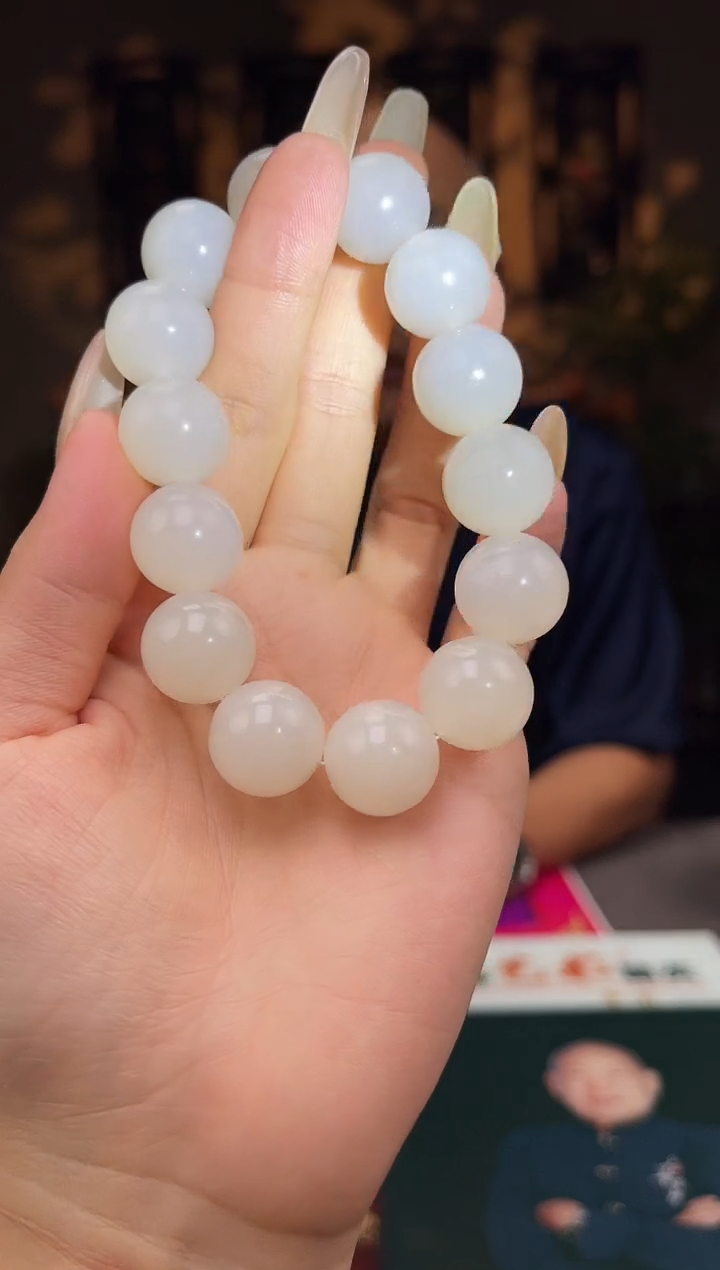 和田玉未镶嵌颈饰C764