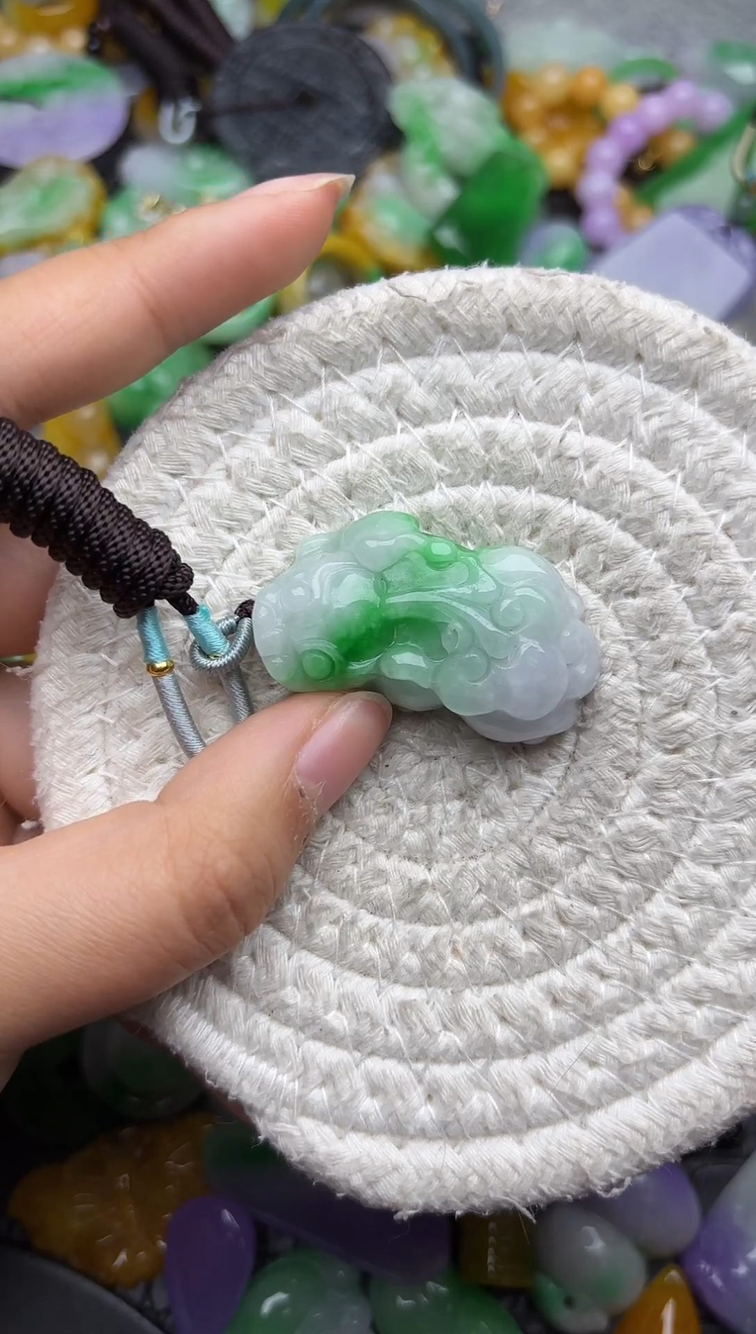 颈饰未镶嵌翡翠缅甸翡翠吊坠