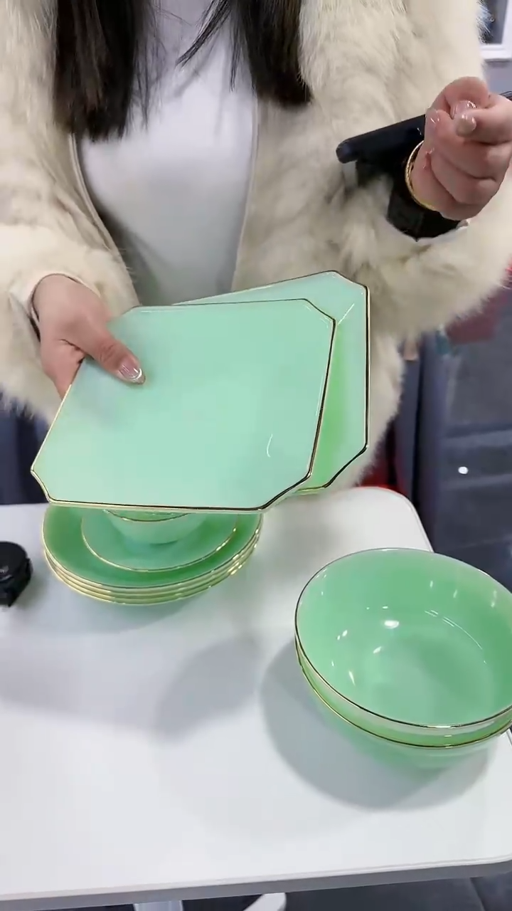 【闪购商品】瓷片玉瓷8英寸方盘2只景德镇