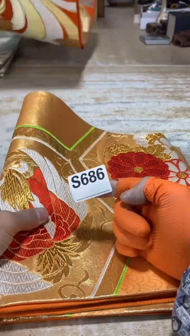 直播定闪专用大***畔直播定闪专用链接