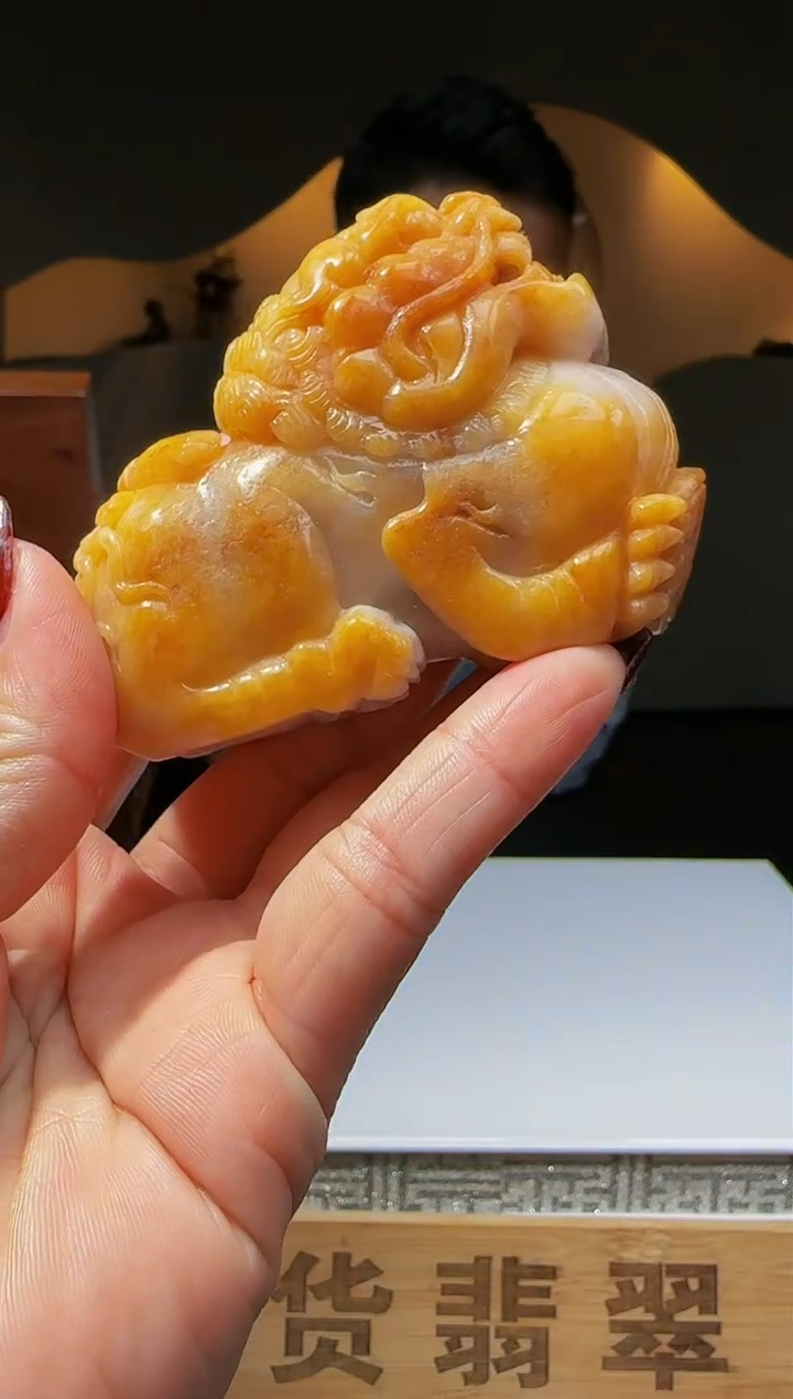 【闪购商品】定制翡翠未镶嵌Q03327翡翠毛货