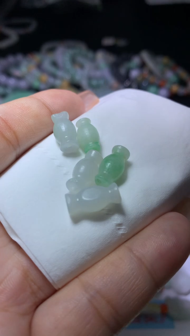 定制翡翠未镶嵌CXX011640