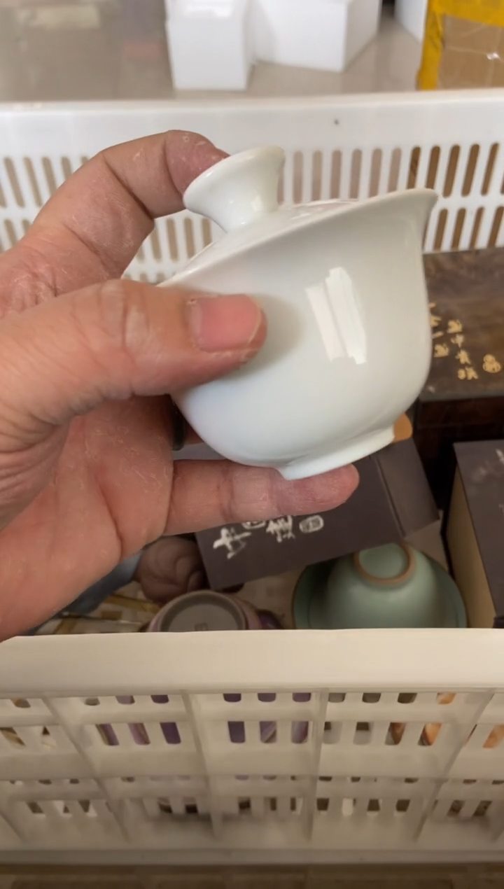 杯子瓷无运费险有瑕疵的摄影的产品有使用过的痕迹有点脏介意勿拍