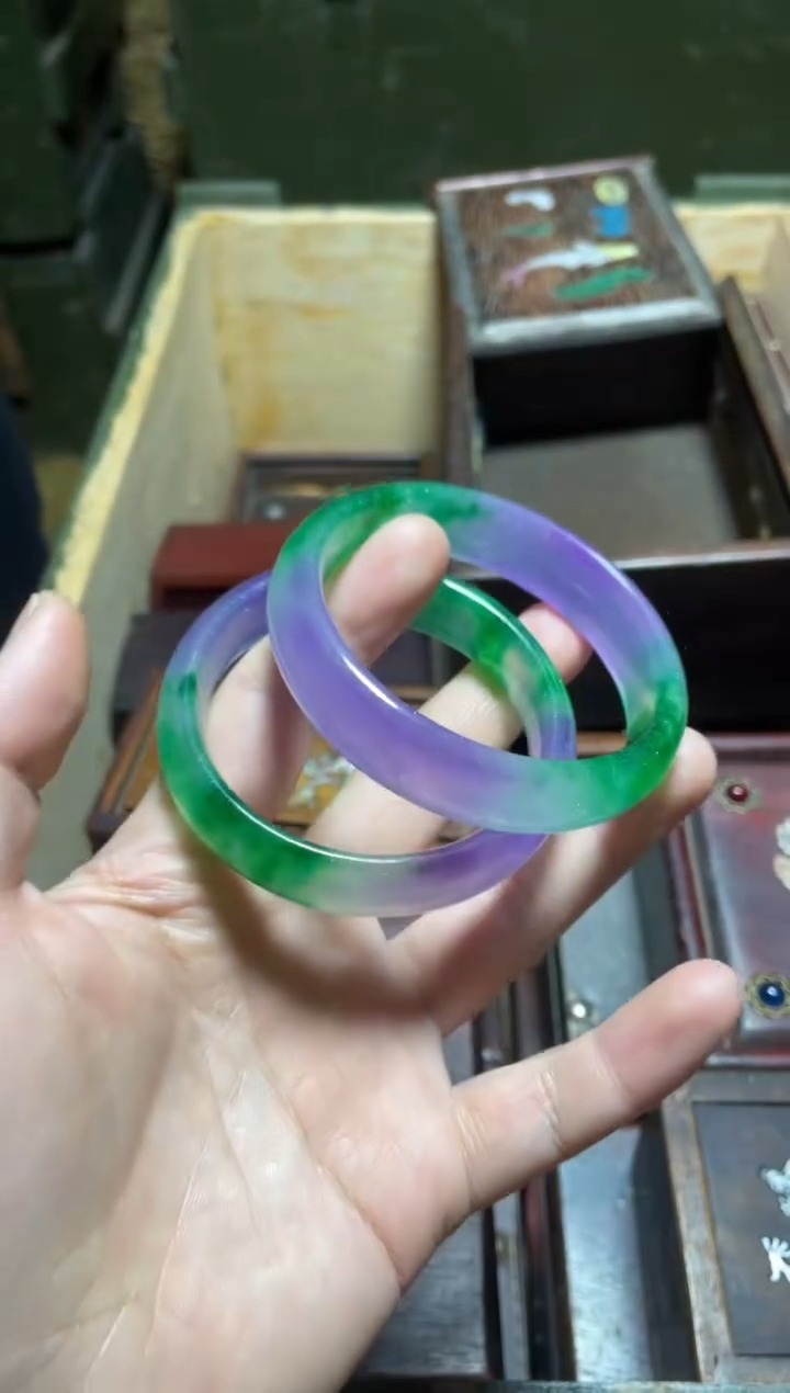 【闪购商品】春菜手镯一支随机发