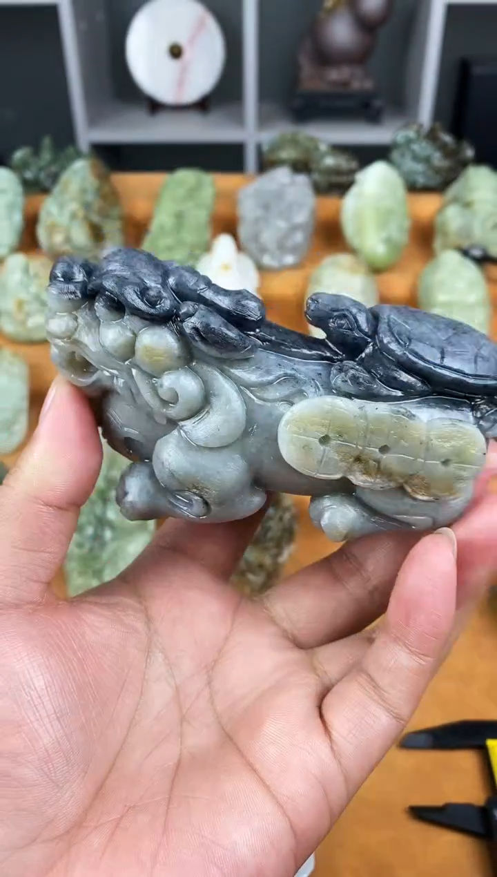 未镶嵌和田玉把件1