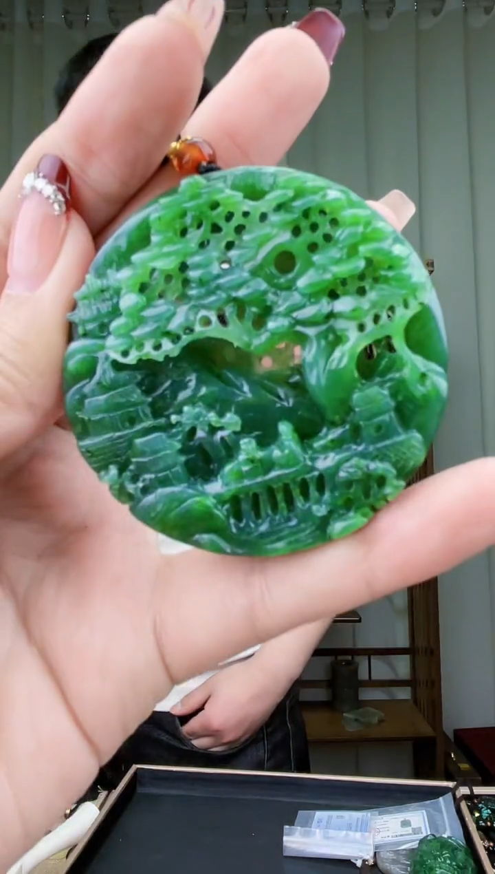 【闪购商品】和田玉挂件未镶嵌拍一发一，多样性发货！