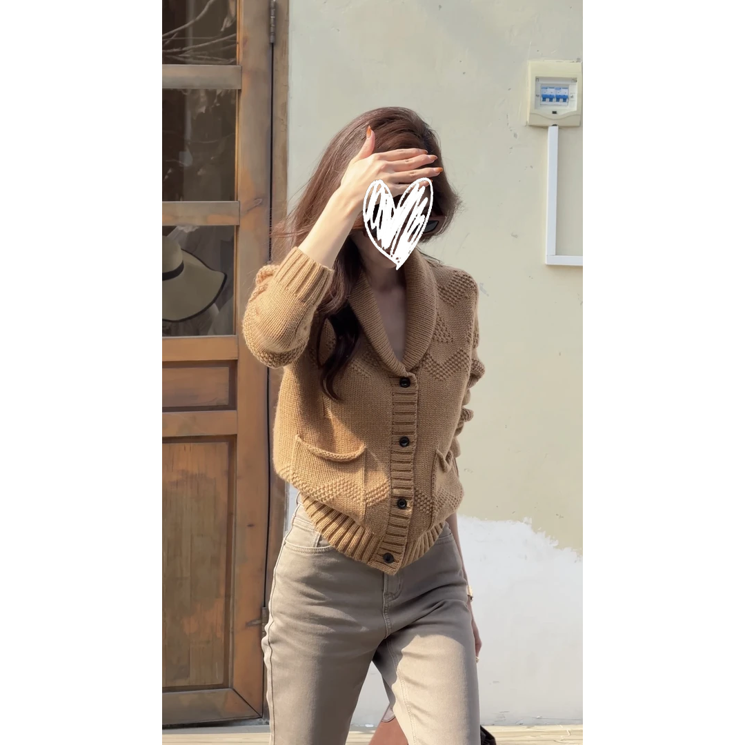 【立体编织青果领针织开衫】