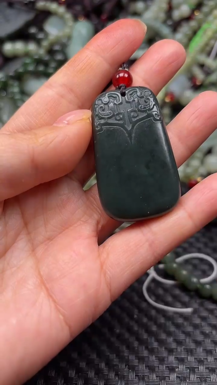 【闪购商品】和田玉颈饰未镶嵌1