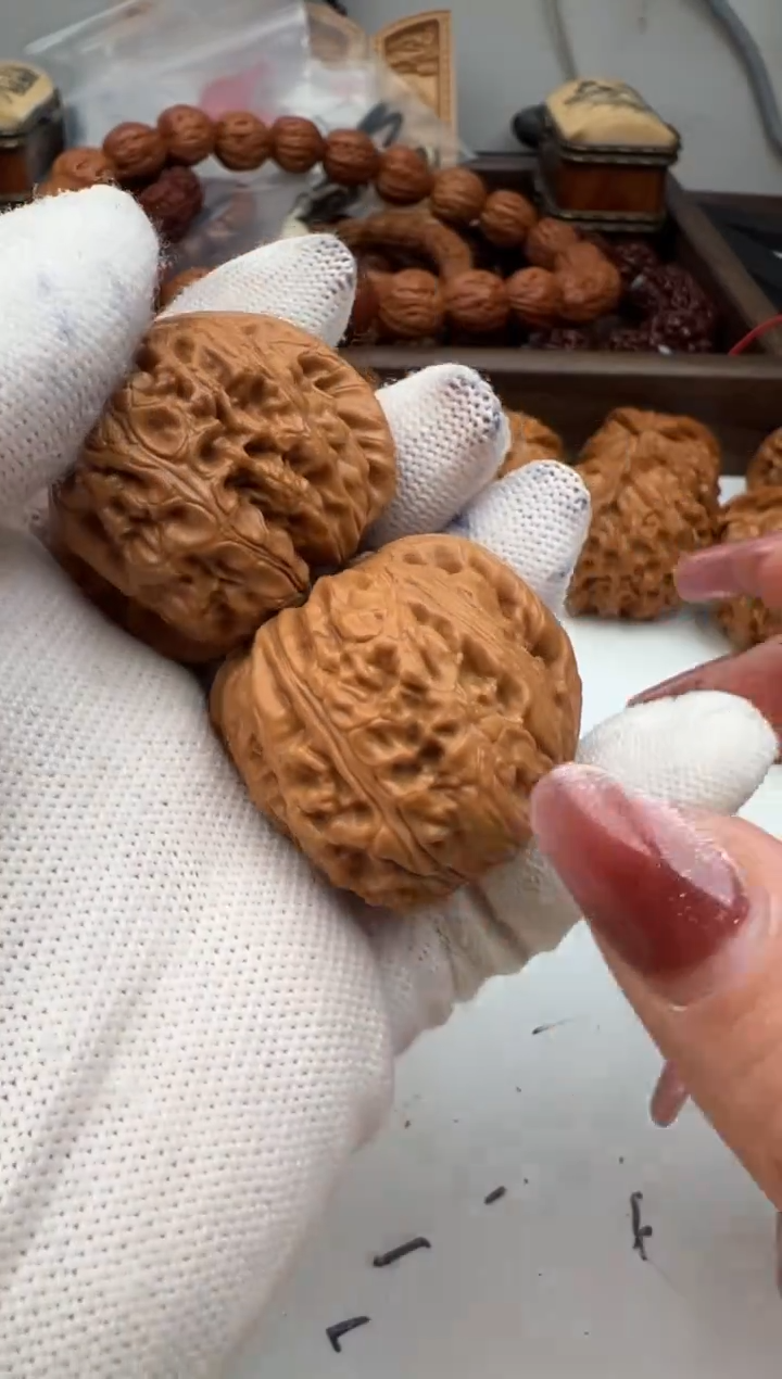 【闪购商品】文玩核桃把件核桃