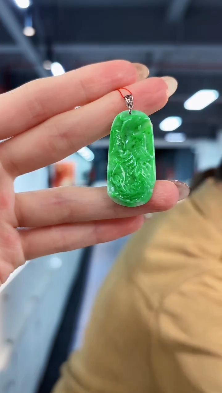 【闪购商品】翡翠吊坠(不含链)18K金镶嵌缅料A货/支持复检/一件