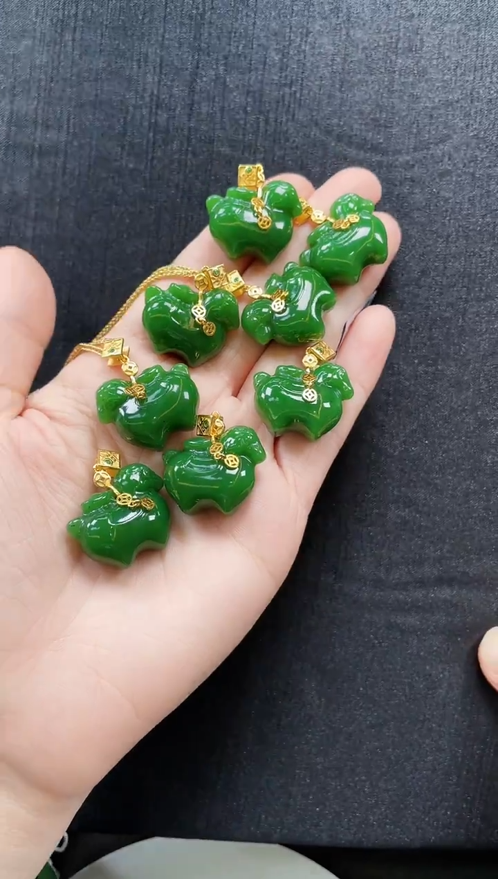 吊坠(赠链)银S925镶嵌和田玉多样性发一