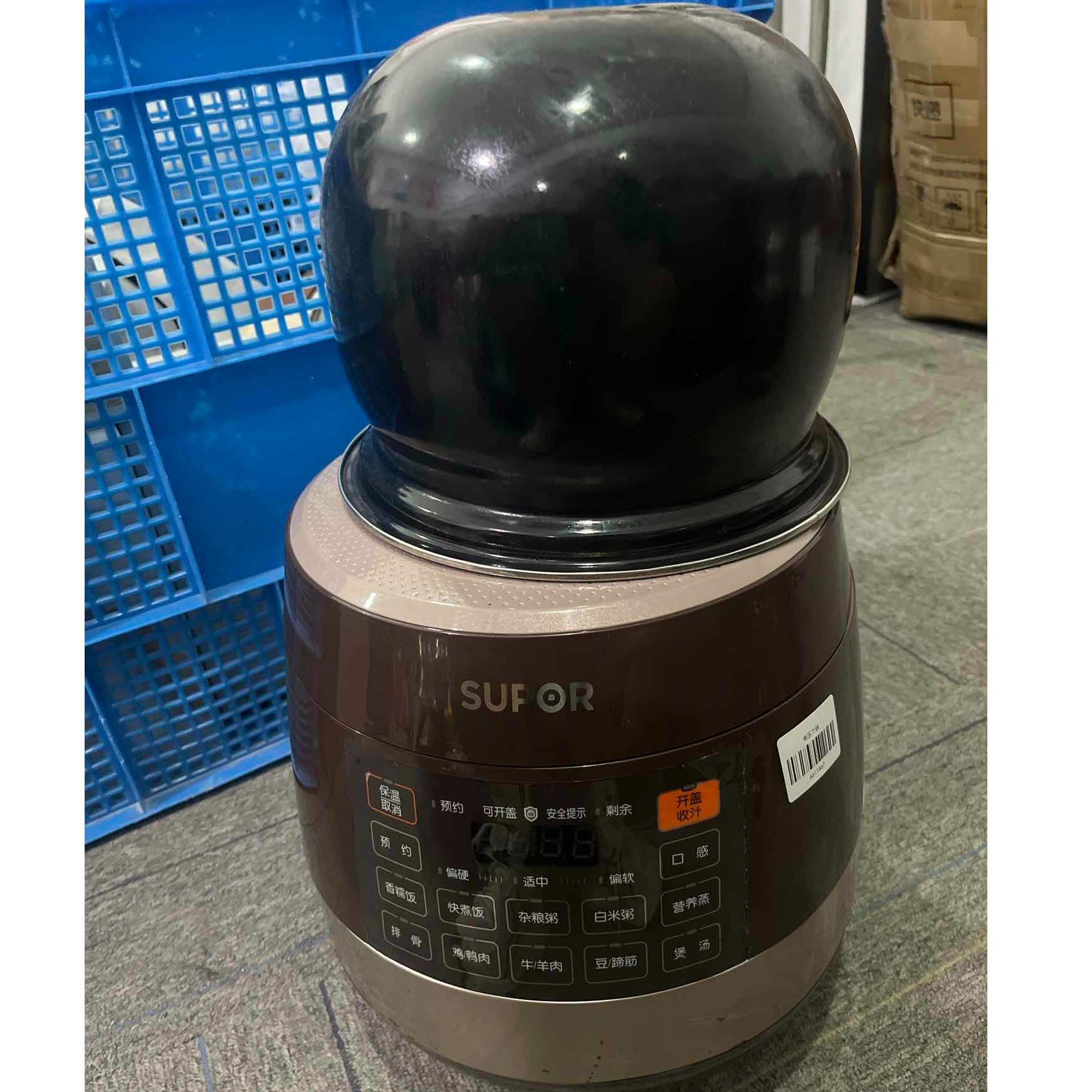 9新 SUPOR/苏泊尔 【二手】武汉仓电压力锅轻微划痕功能完好