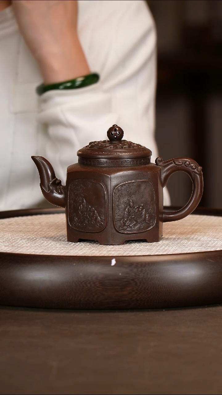 茶壶紫砂【朱维平】紫泥 六合云嬉 450cc