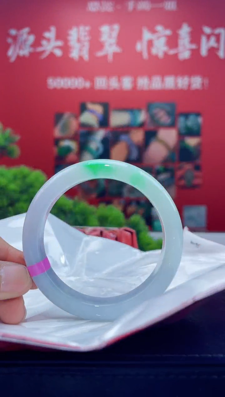 翡翠手镯未镶嵌手镯8