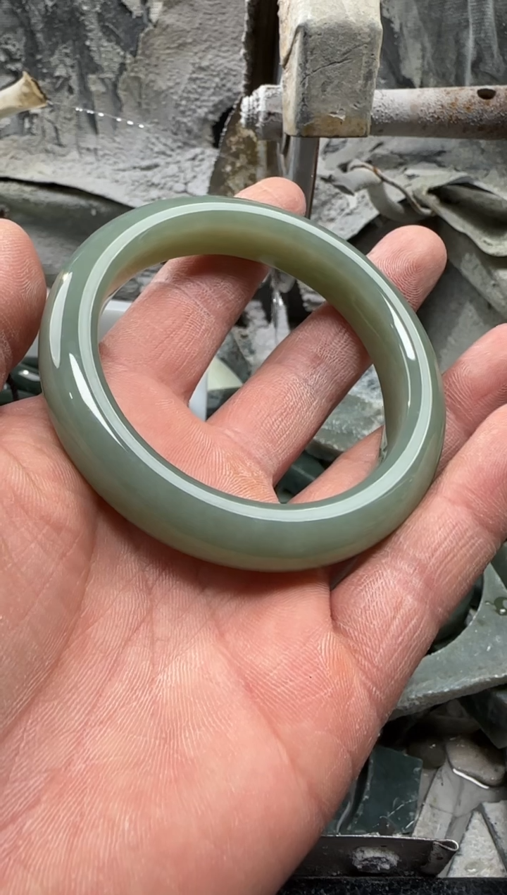 【闪购商品】和田玉颈饰未镶嵌手镯多样性