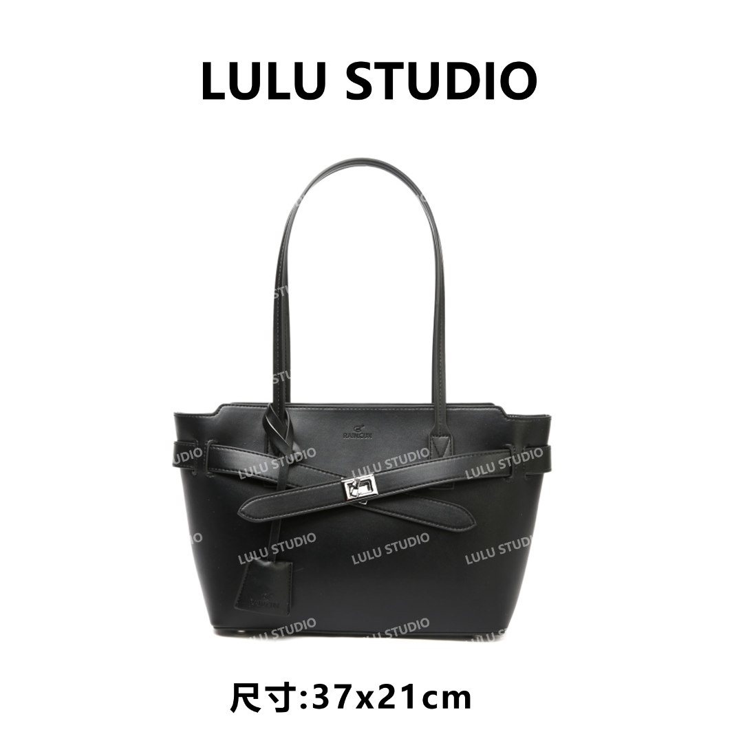 【LULU】BF-66703-黑色RAIN.CUN气质时尚百搭简约斜跨轻奢女包