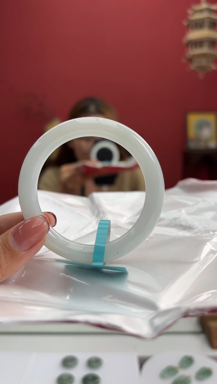 【闪购商品】翡翠手镯未镶嵌4手镯