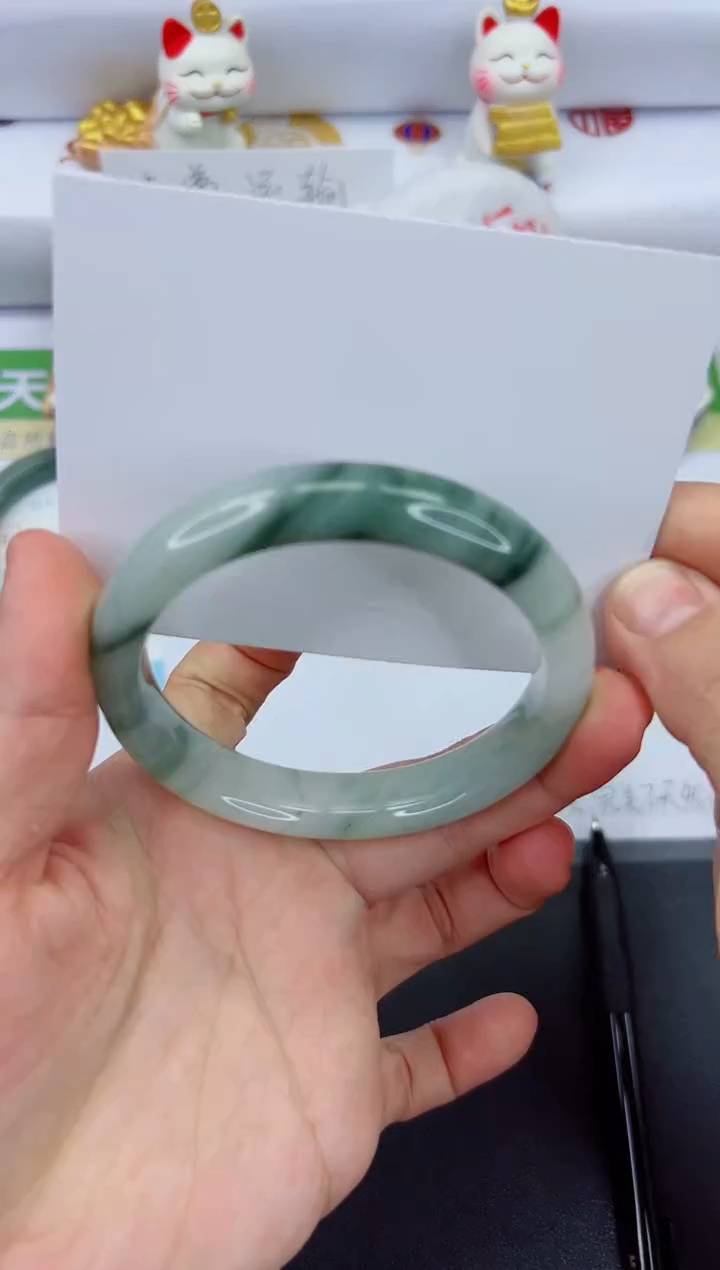 【闪购商品】石英质玉手镯未镶嵌642-61