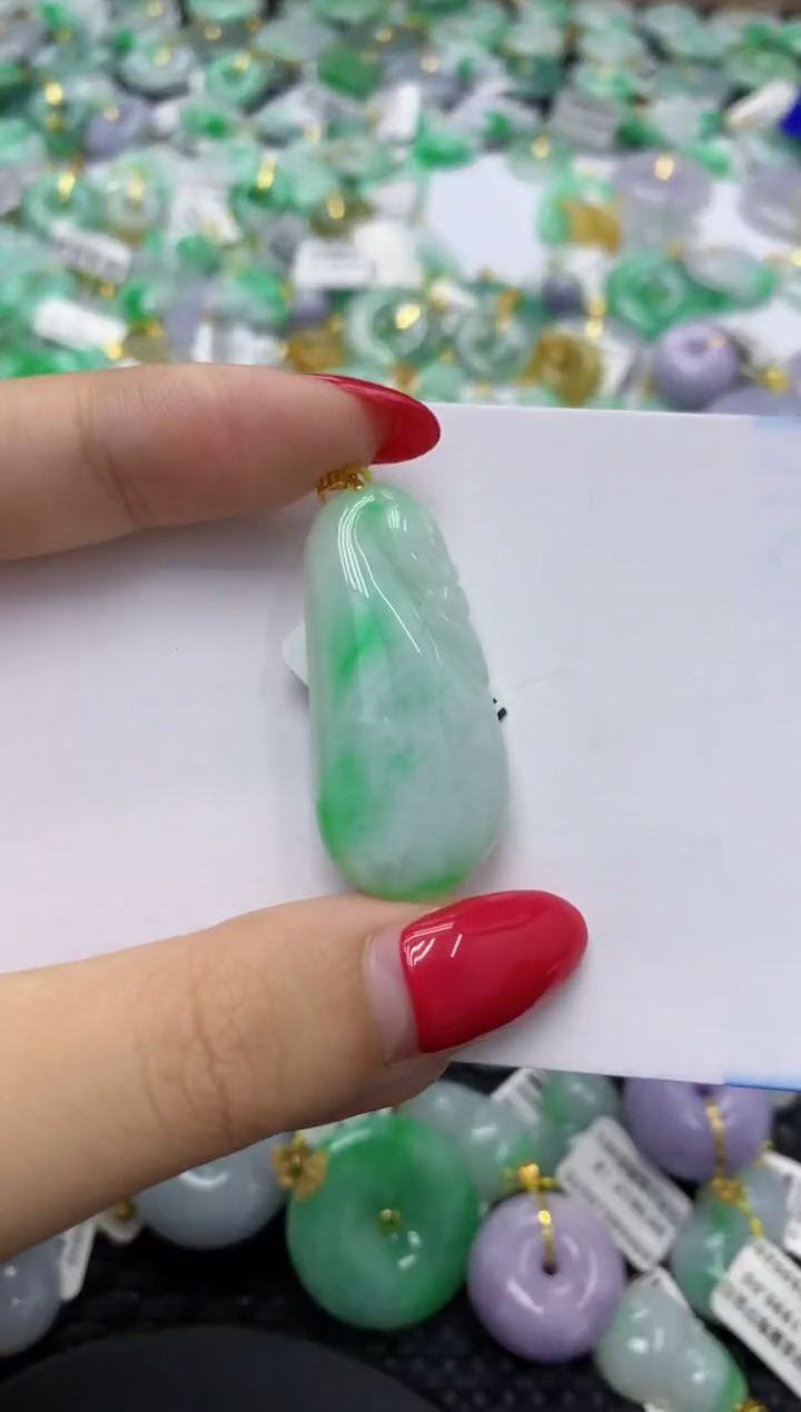 翡翠18K金镶嵌颈饰天然缅甸翡翠A货
