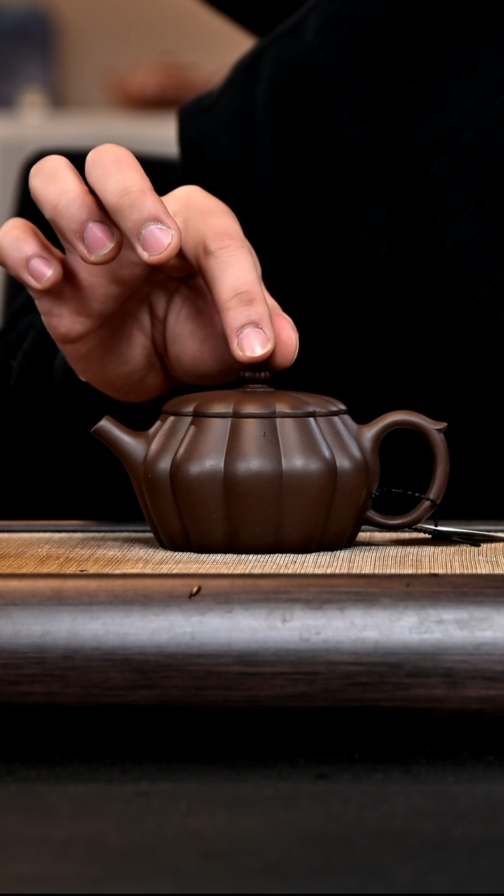 【闪购商品】紫砂茶壶JST16224 菊蕾 紫泥