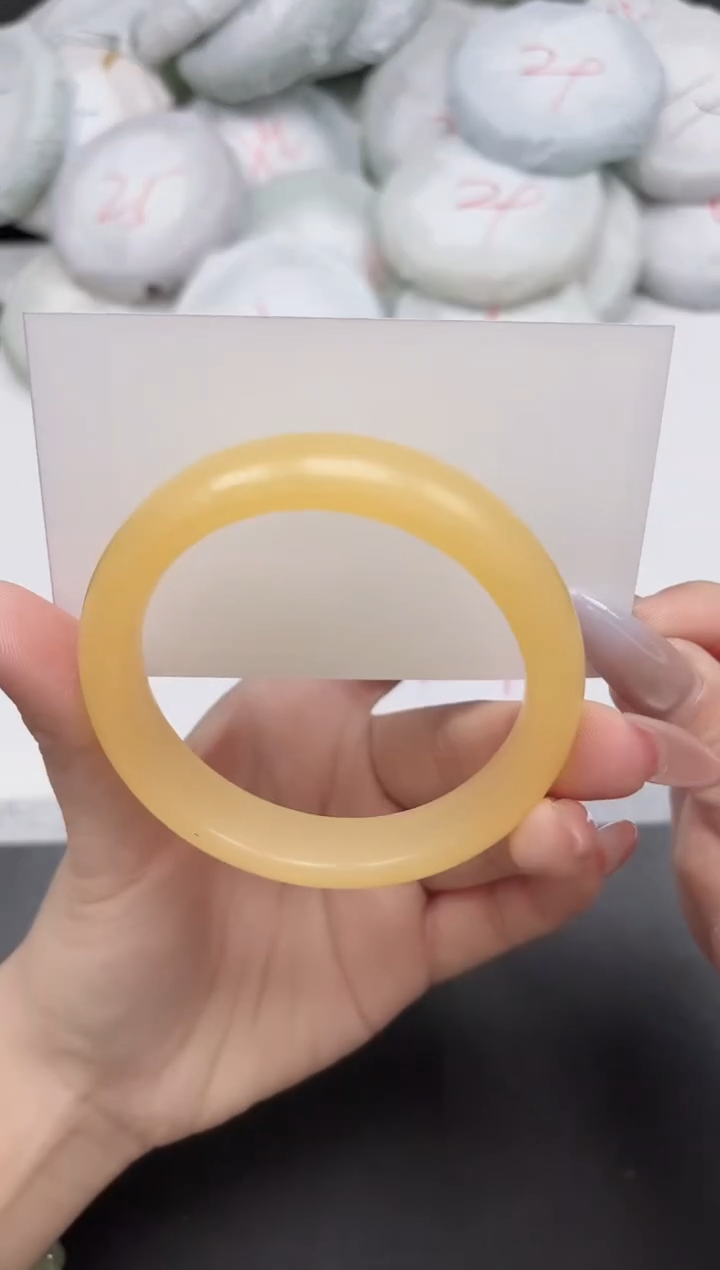 东凌女款手镯69-56.3