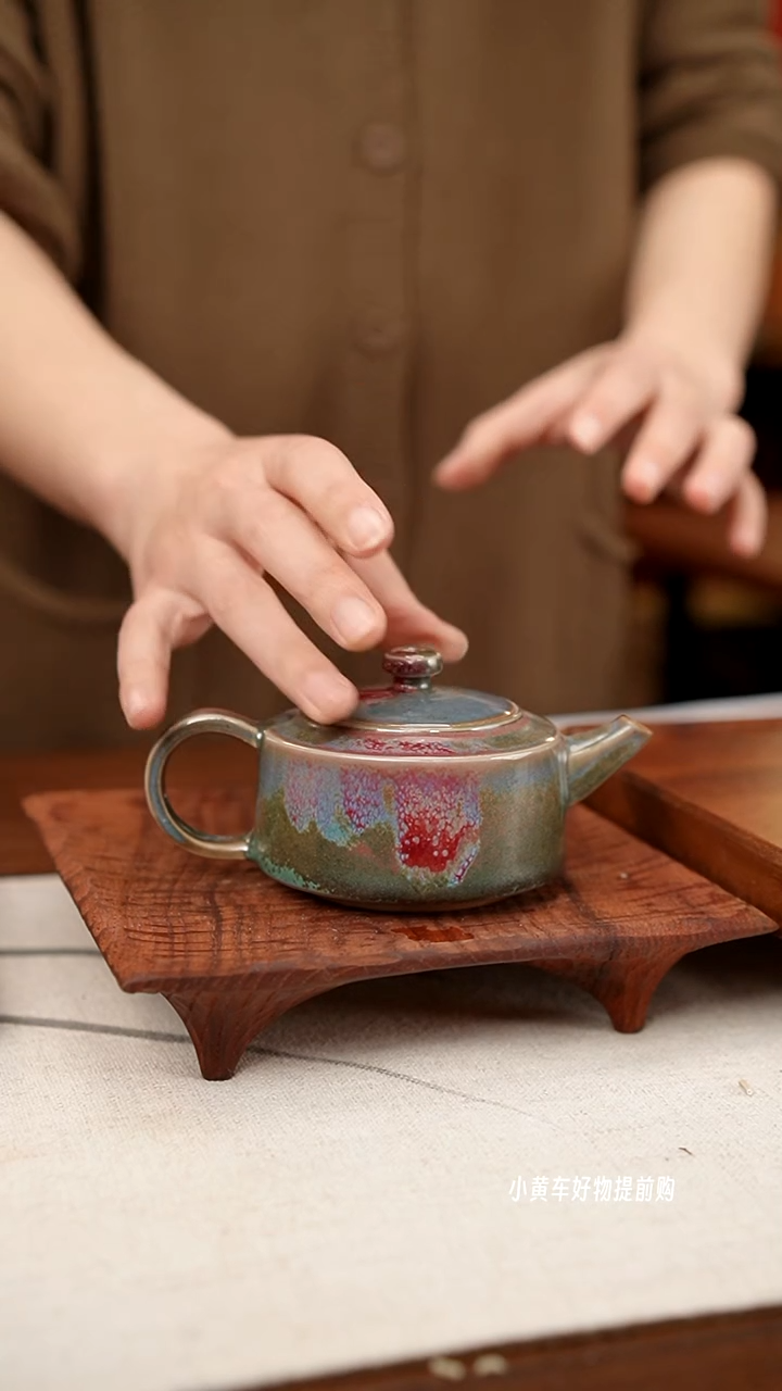 【闪购商品】摆件小师妹-钧瓷-信任