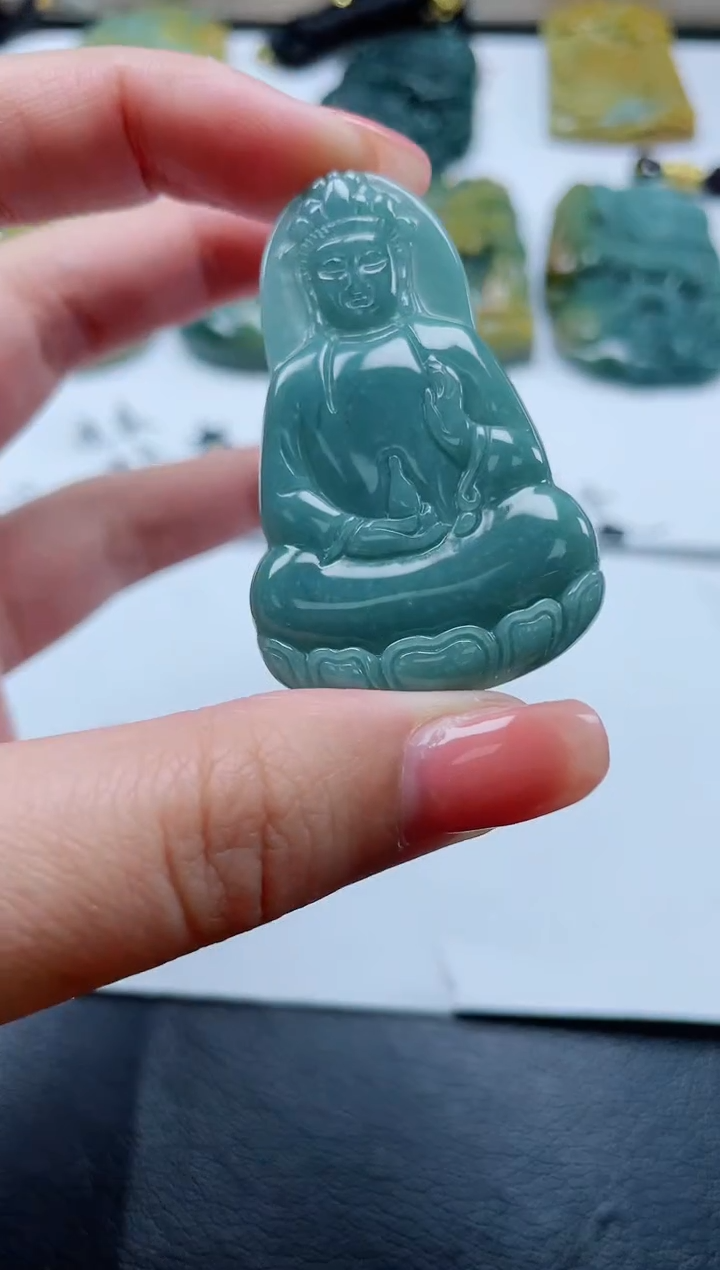 翡翠未镶嵌颈饰多样性发货一件发货-观音