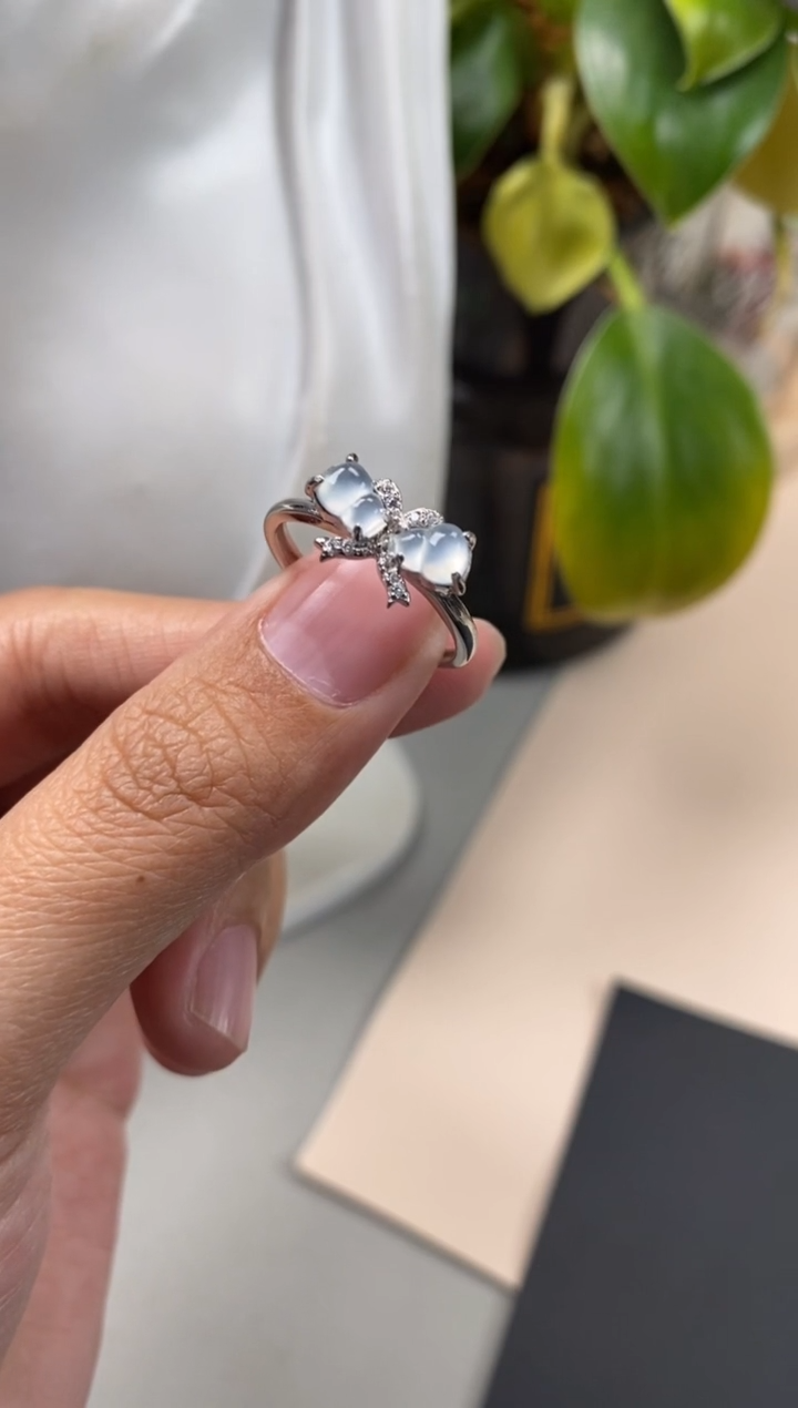 【闪购商品】翡翠颈饰银S925镶嵌翡翠冰种葫芦