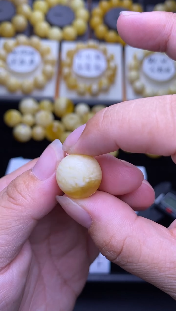 裸石琥珀未镶嵌大小姐珠宝严选15