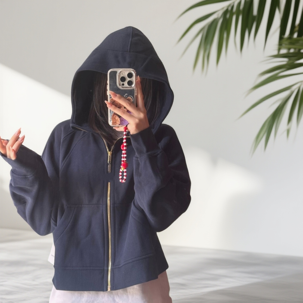 宽松版加绒卫衣拉链连帽休闲时尚一毛毛一样样