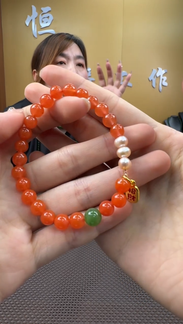 【闪购商品】玛瑙/玉髓手串未镶嵌6-7多样性，发一