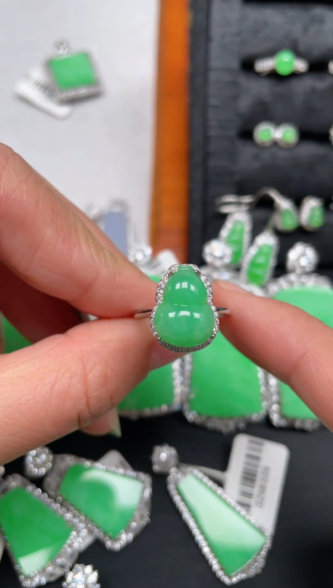 【闪购商品】翡翠戒指银S925镶嵌翡翠